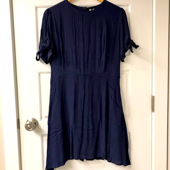 1861 Dress - Picture 1 of 5